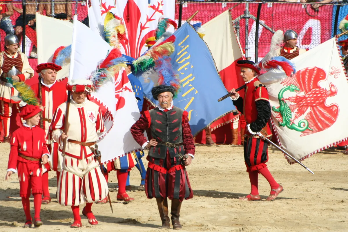 Il corteo storico del Calcio Storico Fiorentino